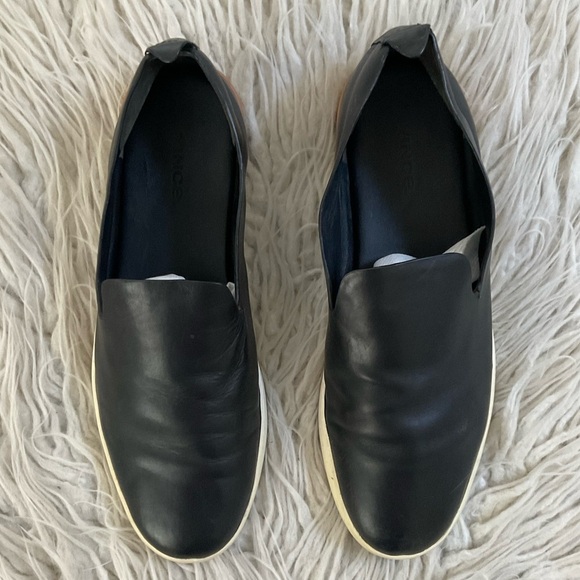 Vince Women’s Black Vero Matte Leather Slip-On Sneakers Size 7 - Picture 6 of 12